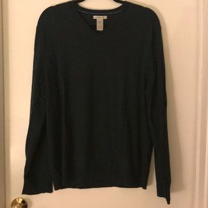 Men’s V Neck sweater